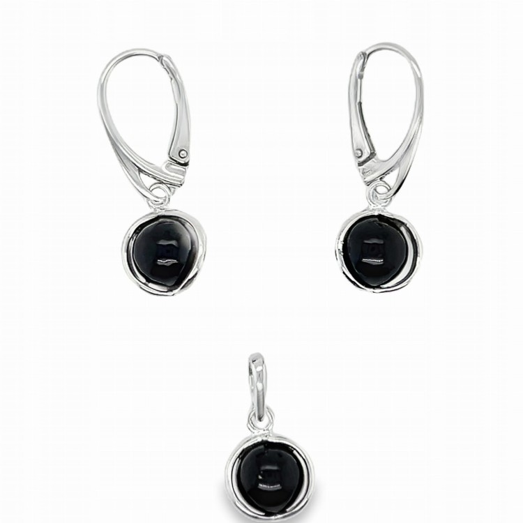 Elegante schwarze Onyx-Ohrringe Detailaufnahme