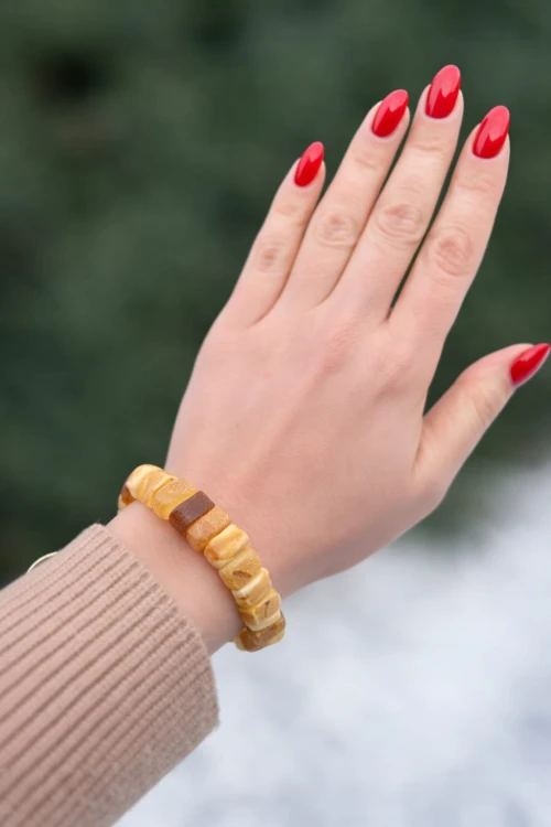 Handgefertigter Bernsteinschmuck aus Polen