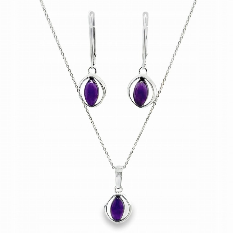 Handgefertigter Silberanhänger mit natürlichem Amethyststein