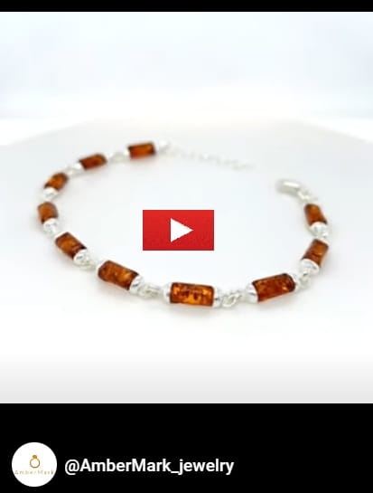 Handgefertigtes Armband mit Bernstein