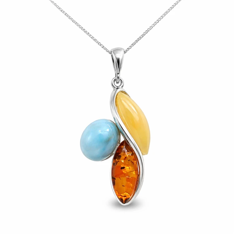 Blauer Larimar Stein in Silber gefasst