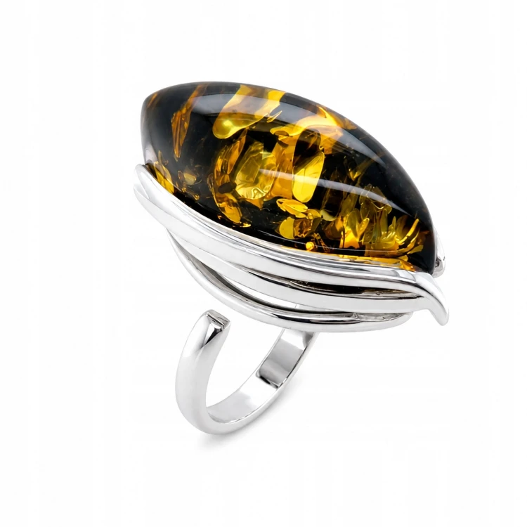 Schmuck mit Naturbernstein grün