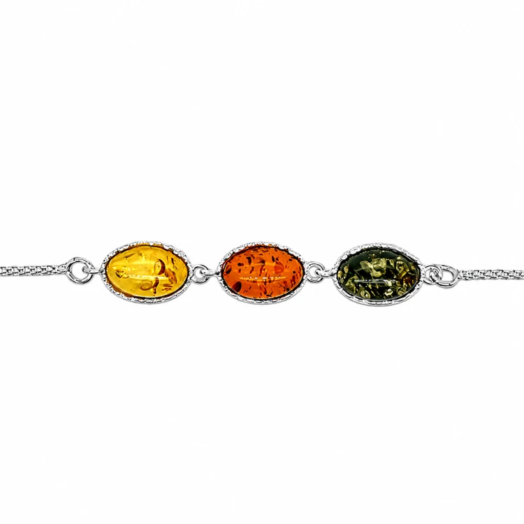 silberarmband mit bernstein detailaufnahme