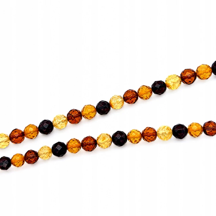 Elegante bunte Bernsteinkette