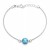 Silberarmband mit Larimar am Handgelenk getragen