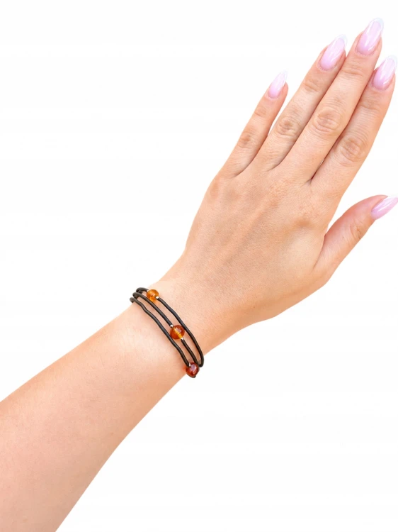 Handgefertigtes Armband aus Ostsee-Bernstein
