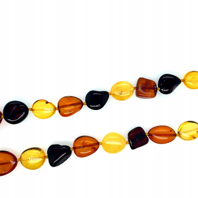 Elegante Halskette mit echtem Bernstein