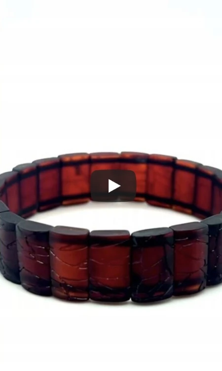 Handgefertigtes Bernsteinarmband Detailansicht
