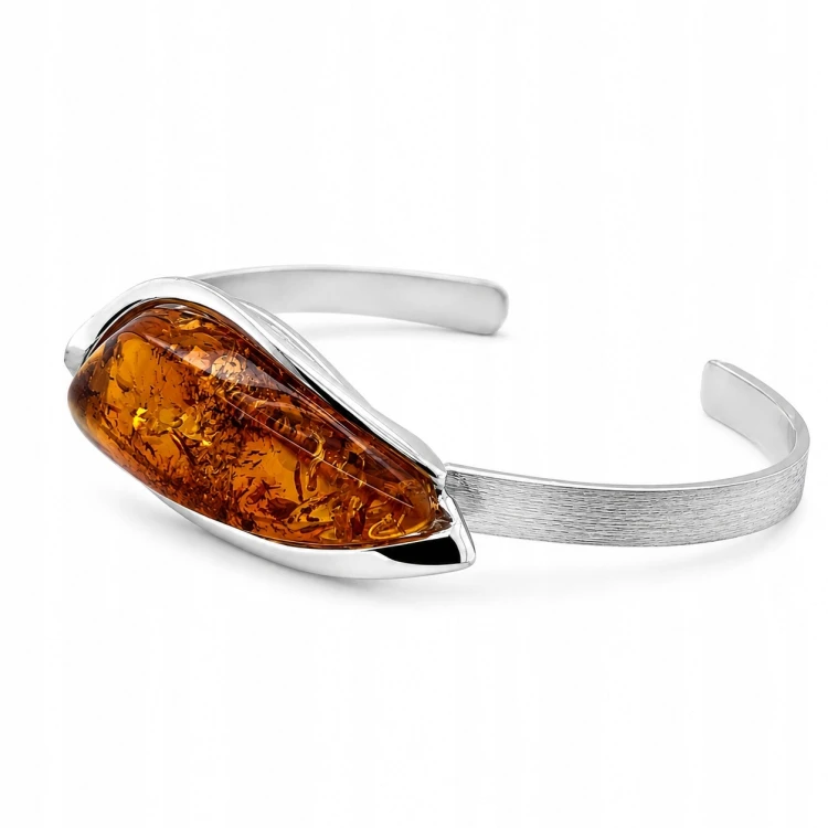 Eleganter Silberschmuck mit echtem Bernstein