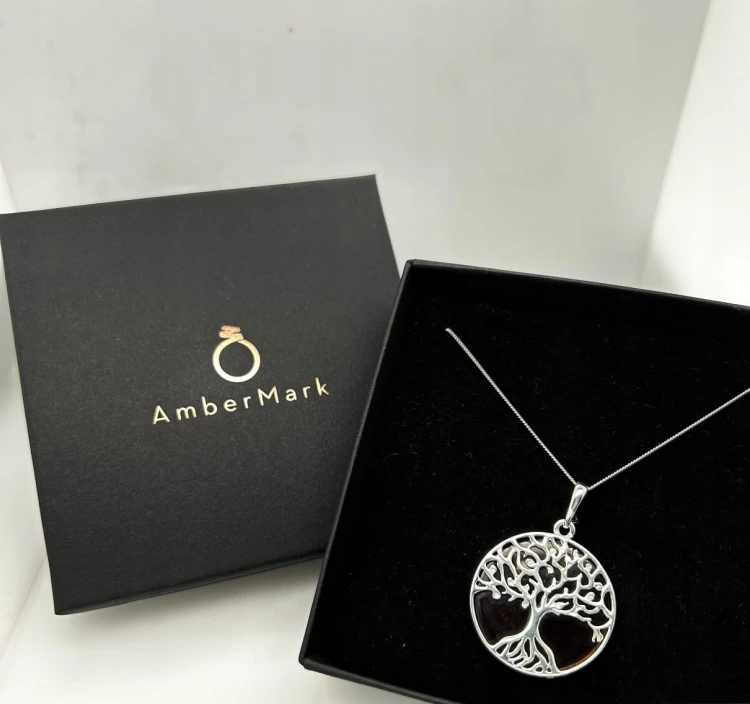 Eleganter Bernsteinschmuck Lebensbaum aus Silber