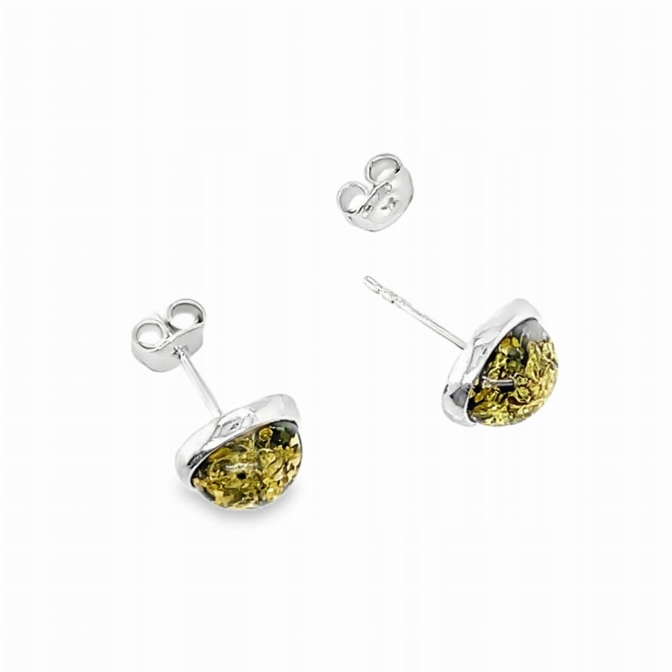 Elegante Ohrstecker mit natürlichem Bernstein