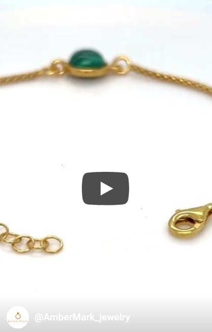 Zartes vergoldetes Armband mit Edelstein