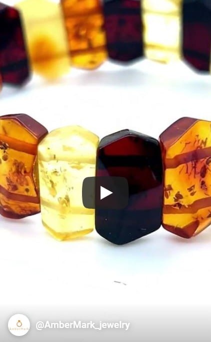 Eleganter Bernsteinschmuck für das Handgelenk