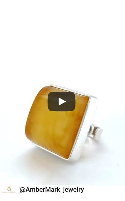 Handgefertigter Silberschmuck mit Bernstein