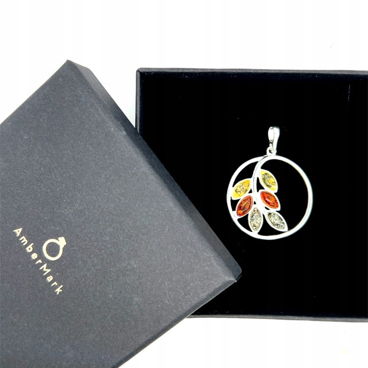 Silberschmuck mit Bernstein Blatt Motiv